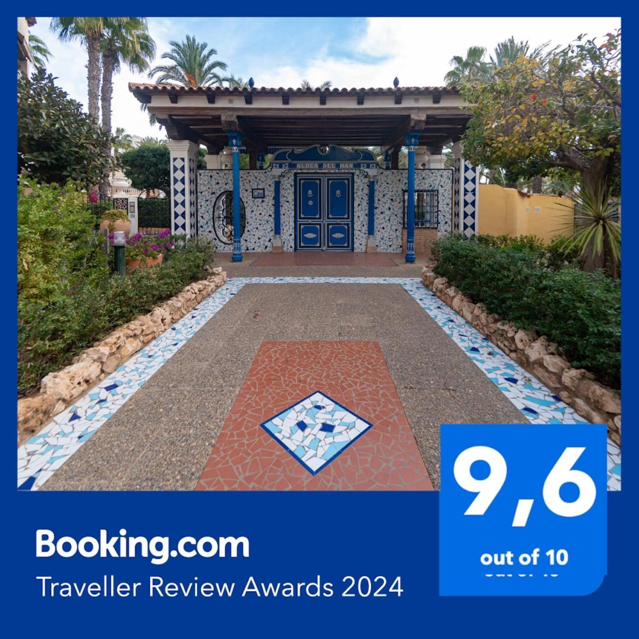 The Best House! Large Terrace Beach And Bars! Traveller Awards 2024-2025 Torrevieja Exteriör bild